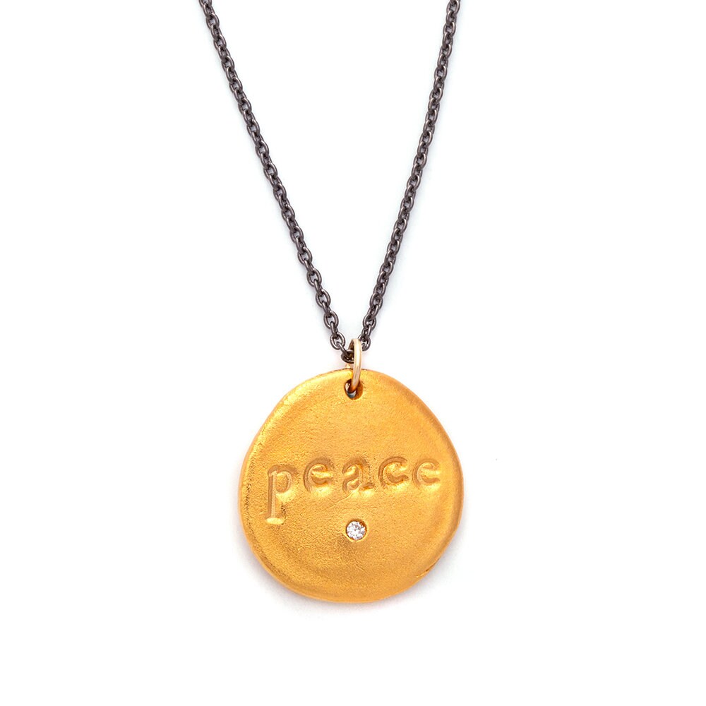Gold Charm Peace Halskette/ Freundschaftsgeschenk/ Freundin Geschenk von MASDesignsjewelry