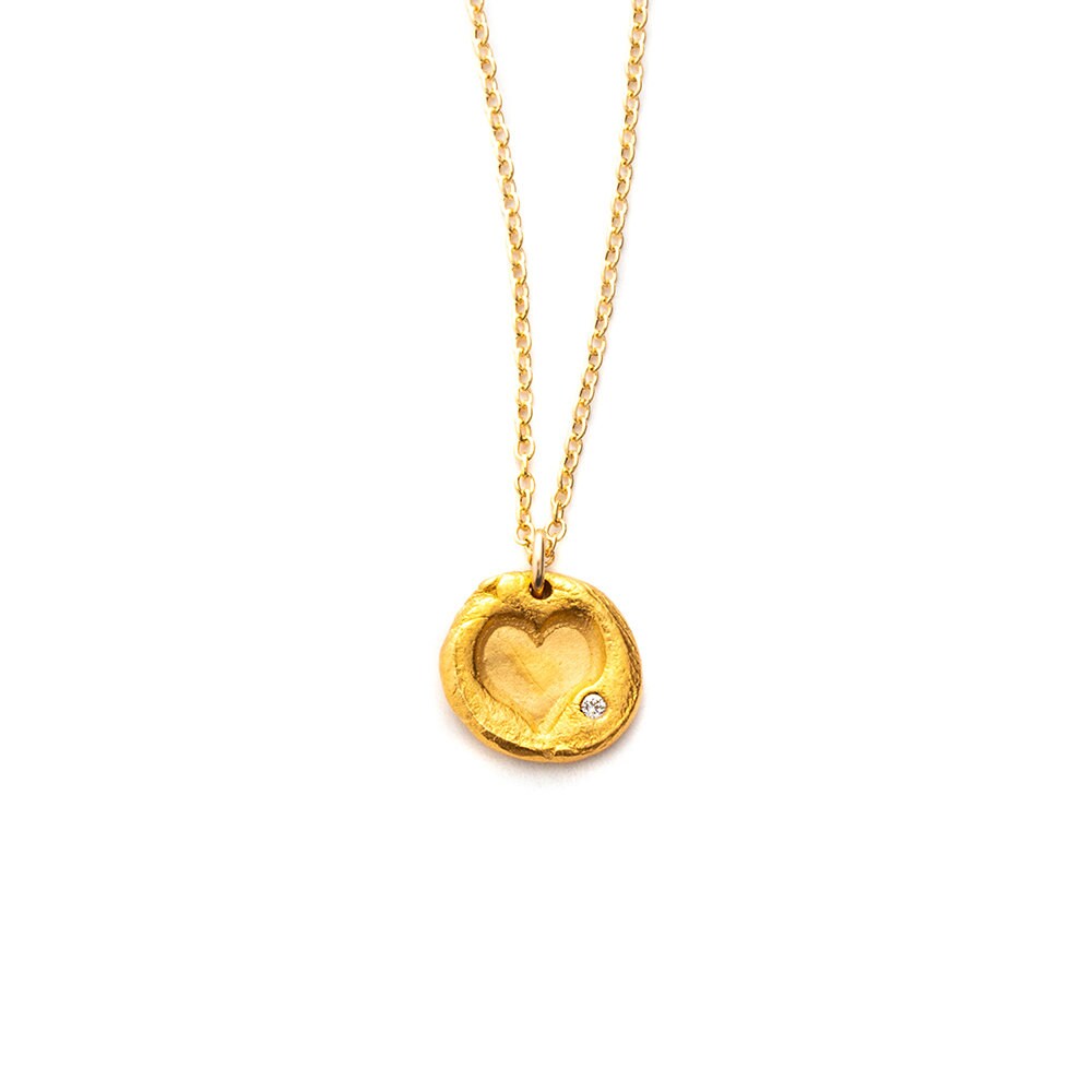 Gold Herz Charm Halskette, Valentinstag, Liebe Fledermaus Mitzvah, Süße Sechzehn, Frau Geschenk, Freundin Muttertag Geschenk von MASDesignsjewelry