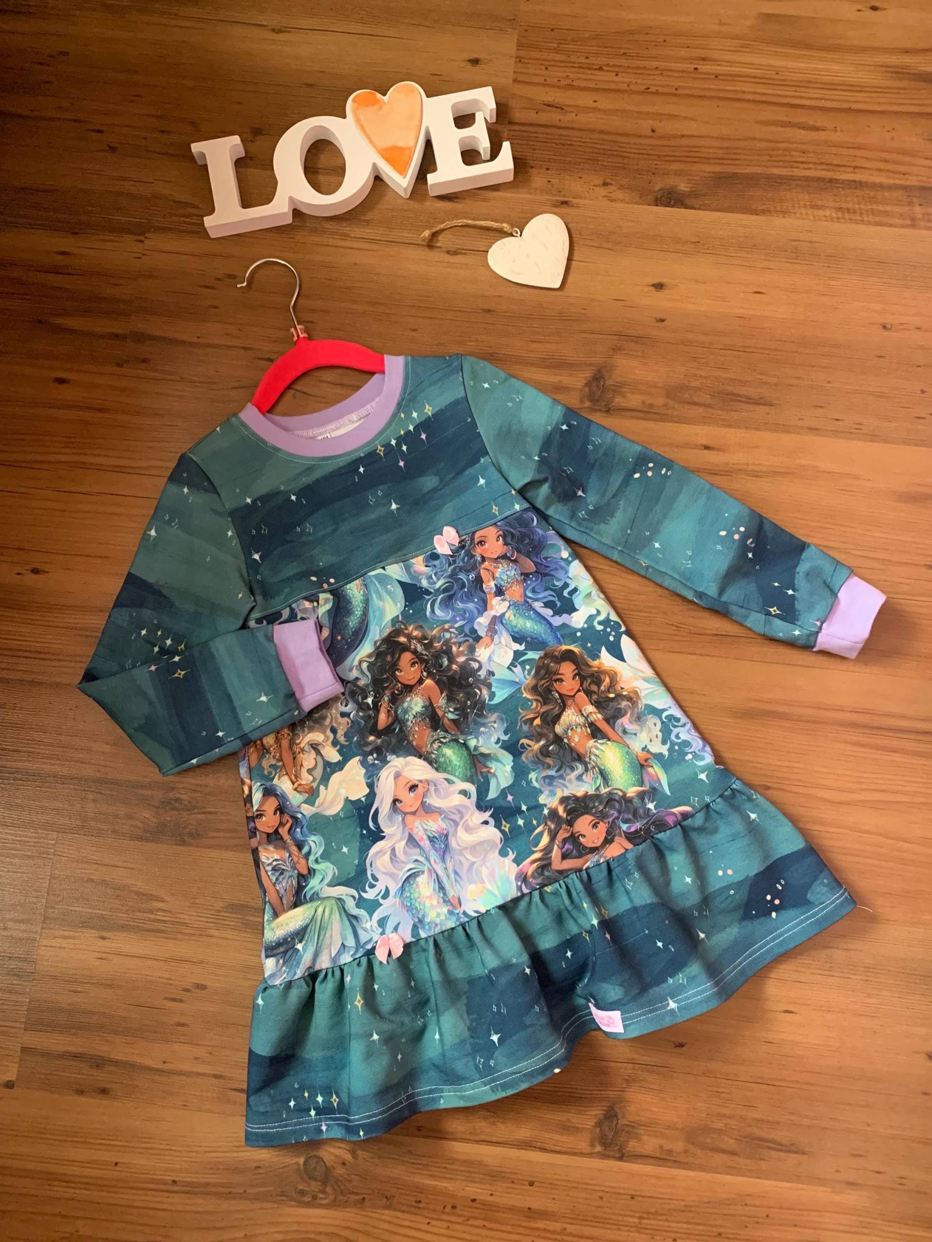 Kleid in Der Gr.104 /Handmade /Unikat /Bioqualität/Meerjungfrau von MAWICOUNTRYLOOK