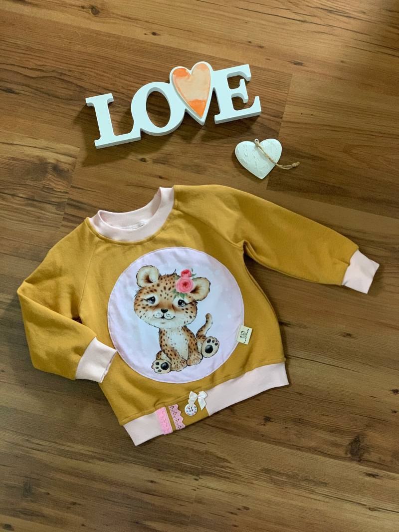 Sweatshirt in Der Gr 80 /Handmade/Absolutes Unikat von MAWICOUNTRYLOOK