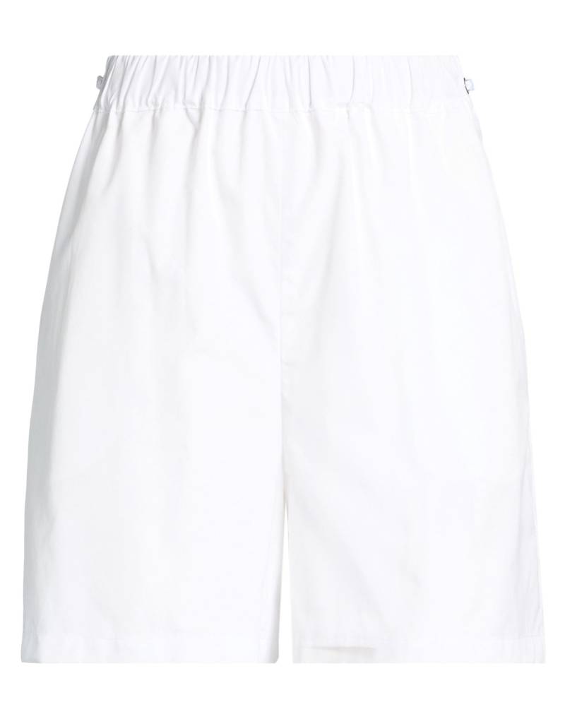 MAX MARA Shorts & Bermudashorts Damen Weiß von MAX MARA