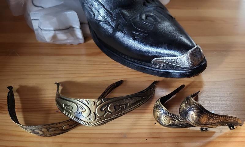 Cowboy Western Boot Spitzen Kappe Und Ferse Platten Für Spitze Toed Boots Antik Gold Oder Dunkles Kupfer Set Beinhaltet 1 Paar Zehen von MAZDesignandInkArt