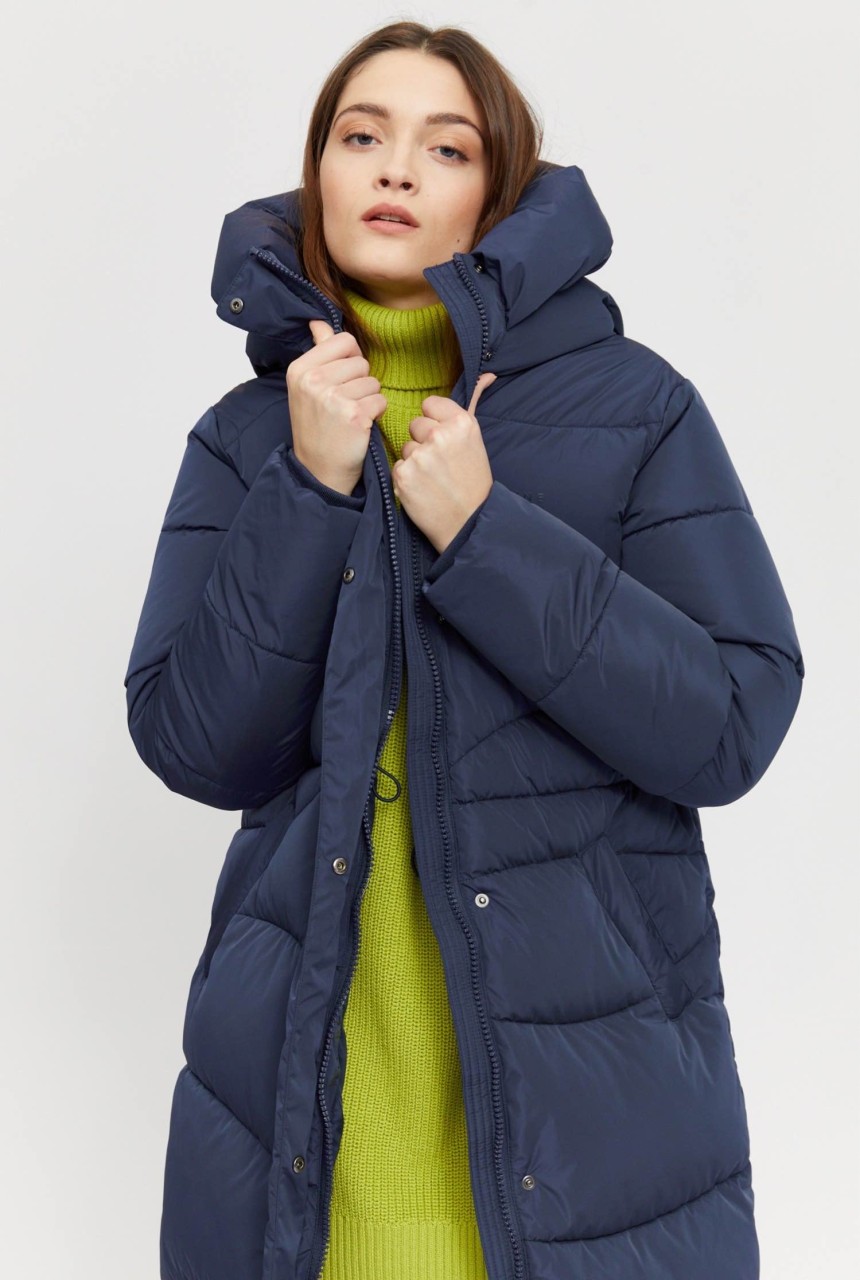 WANDA COAT | MAZINE | veganer Daunenmantel | night blue L von MAZINE