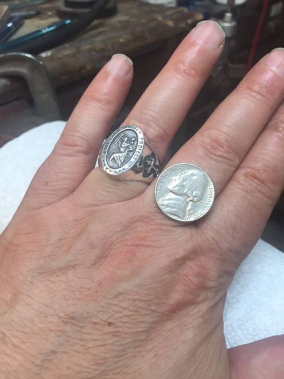 Massiver Sankt Christophorus Herrenring Größe 6-16 Sterling Silber 925 Massiver Sankt Christophorus Herrenring Größe 6-16 Sterling Silber 925 von MBJSOnline