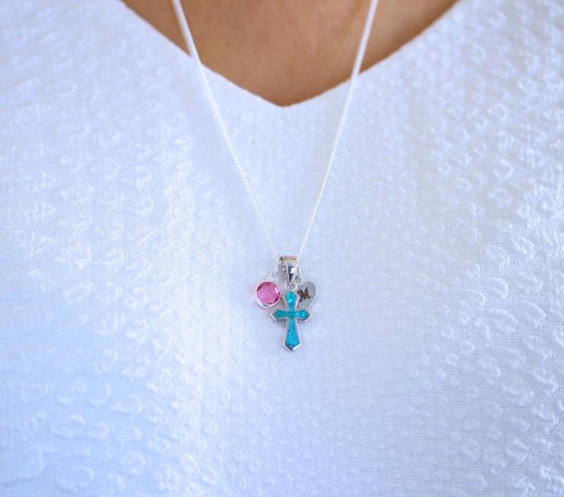 Blaues Opalkreuz. Sterling Silber Kleines Kreuz Halskette. Wählen Sie Lieblingsanhänger, Blauer Opal Kleines Erste Kommunion Taufe Halskette von MCACrossesJewelry