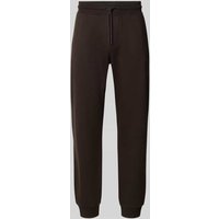 MCNEAL Regular Fit Sweatpants mit elastischen Beinabschlüssen in Schoko, Größe M MCNEAL Regular Fit Sweatpants mit elastischen Beinabschlüssen in Schoko, Größe M von MCNEAL
