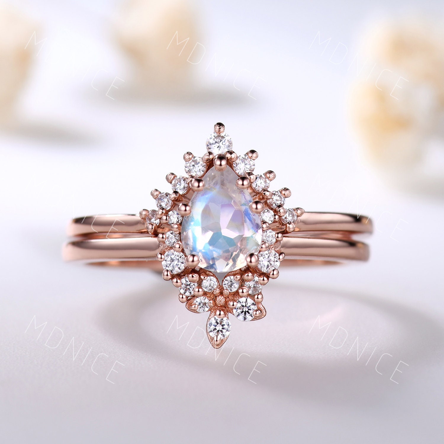 Zierliche Rosegold Mondstein Ring Pear Shaped Braut Set Cluster Hochzeit Band Solitär Jubiläum Versprechen von MDNICE