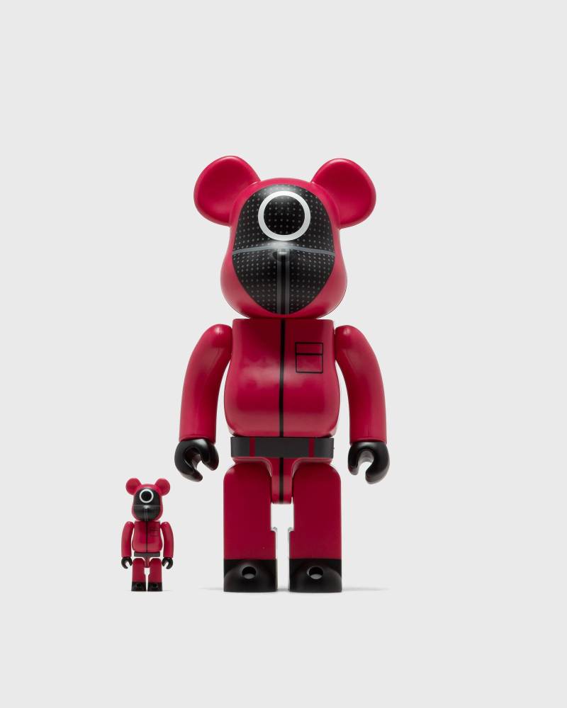 MEDICOM BEARBRICK 400% SQUID GAME WORKER 2-PACK men Collectibles & Toys red in Größe:ONE SIZE von MEDICOM