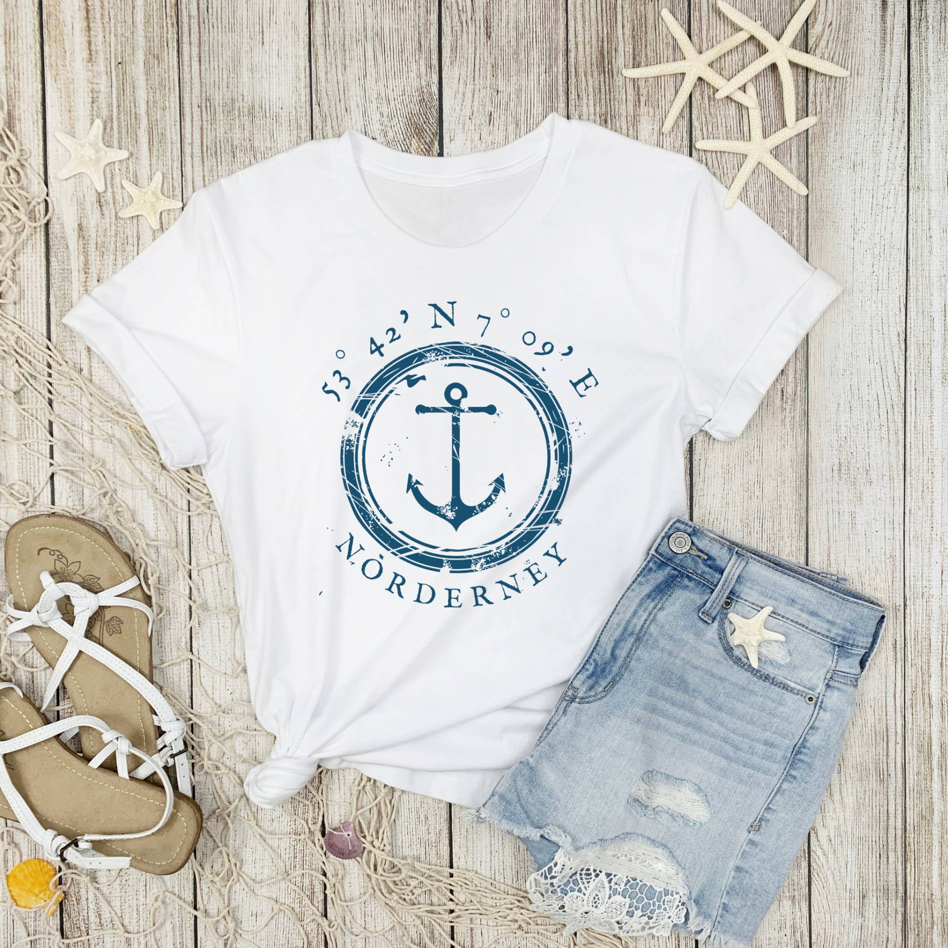 Norderney T-Shirt, Maritim Mit Anker Und Koordinaten Norderney T-Shirt, Maritim Mit Anker Und Koordinaten von MEERcoordinates