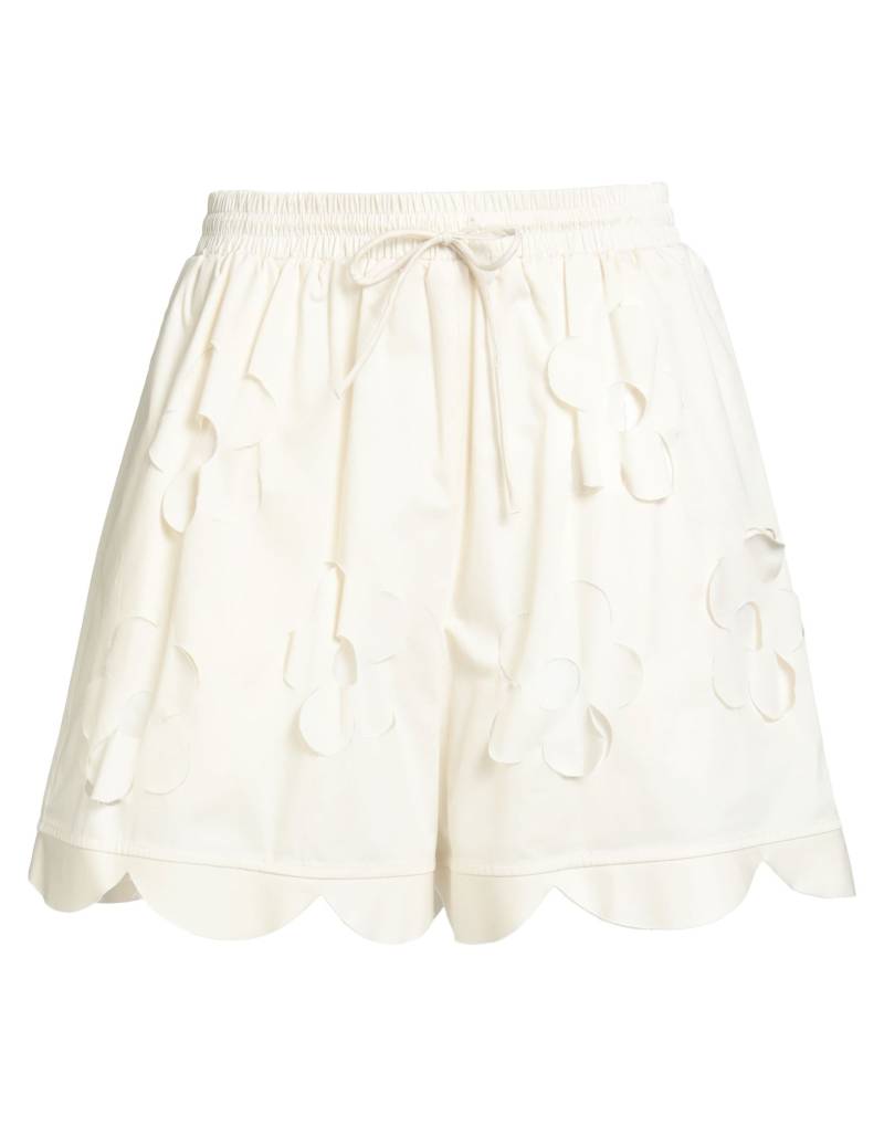 MEIMEIJ Shorts & Bermudashorts Damen Weiß von MEIMEIJ
