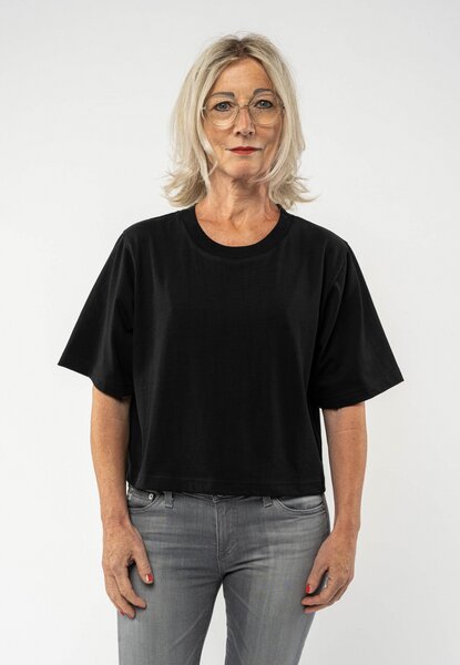 Cropped T-Shirt JANDRA | von MELA | Fairtrade & GOTS zertifiziert von MELA