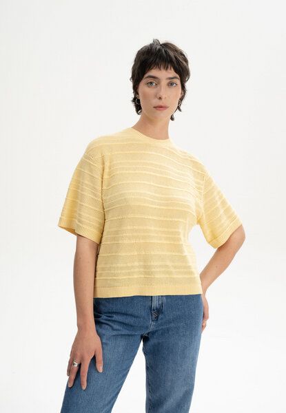 Strukturiertes Strick T-Shirt AROHI | von MELA | Fairtrade & GOTS zertifiziert Strukturiertes Strick T-Shirt AROHI | von MELA | Fairtrade & GOTS zertifiziert von MELA