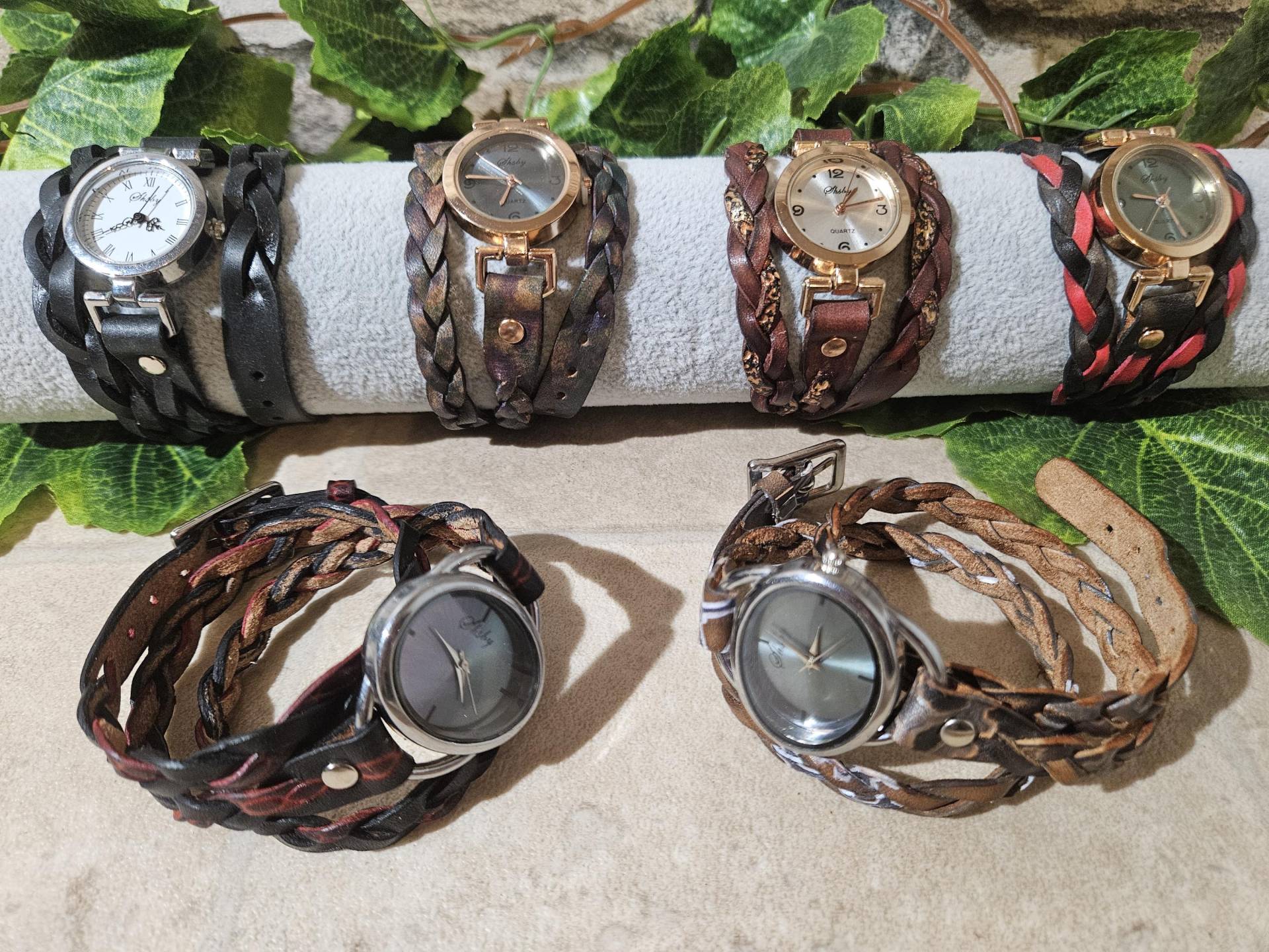 Geflochtene Uhr Mit 3 Umdrehungen, Aus Echtem Leder Geflochtene Uhr Mit 3 Umdrehungen, Aus Echtem Leder von MELCUIR