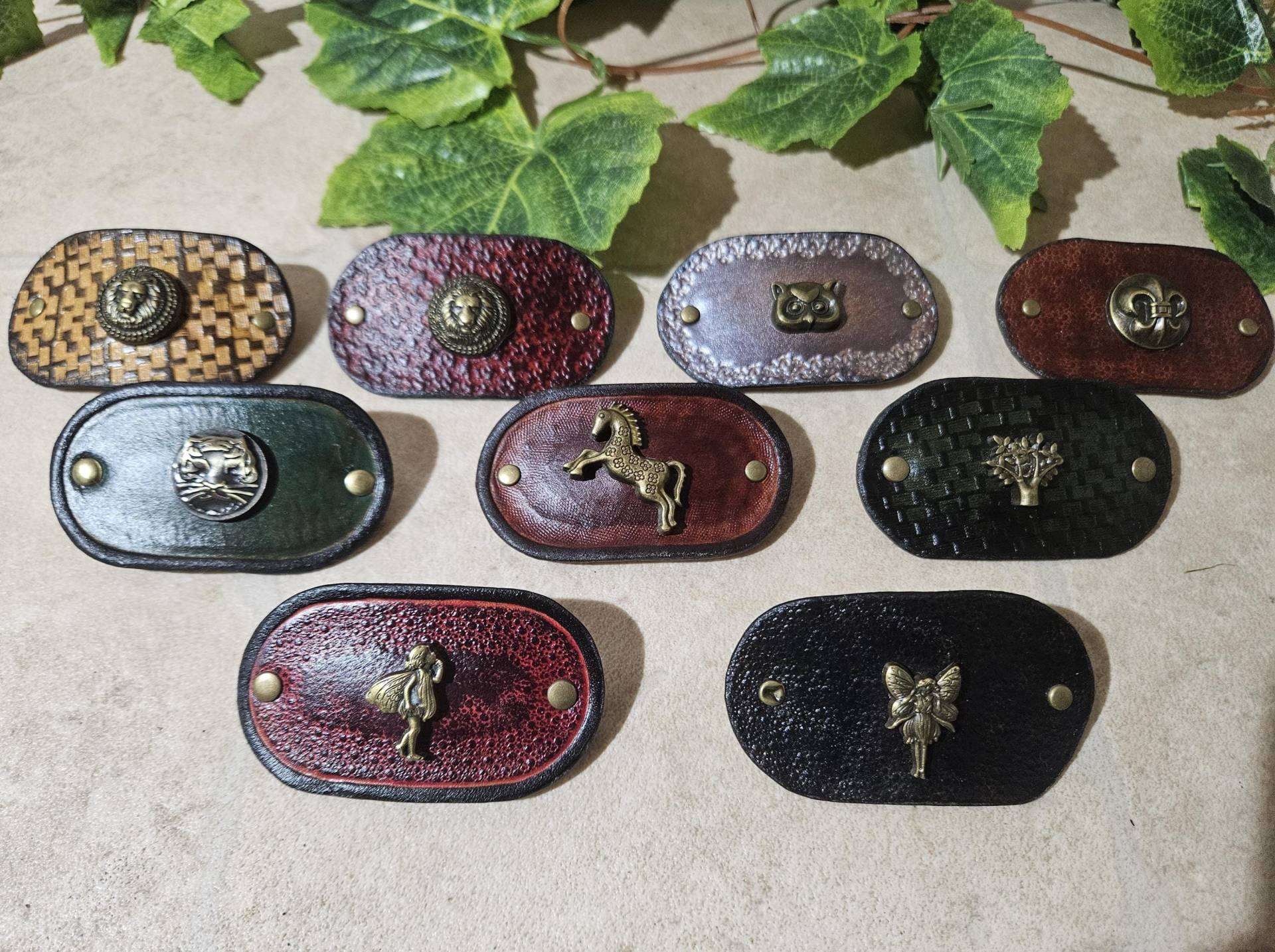 Haarspange Aus Leder Und Bronze Haarspange Aus Leder Und Bronze von MELCUIR