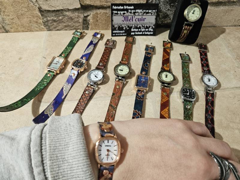 Kleine Uhr, Echtlederarmband von MELCUIR