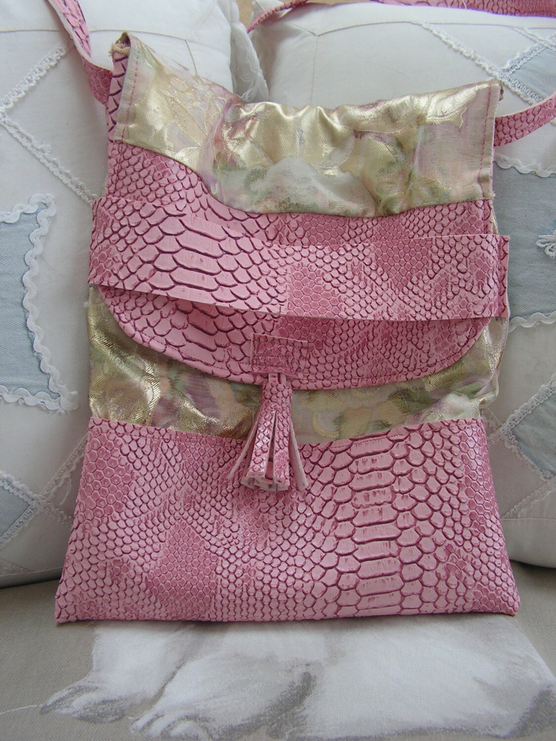Tasche Aus Rot/Gold Tasche Aus Rot/Gold von MELIMELO86