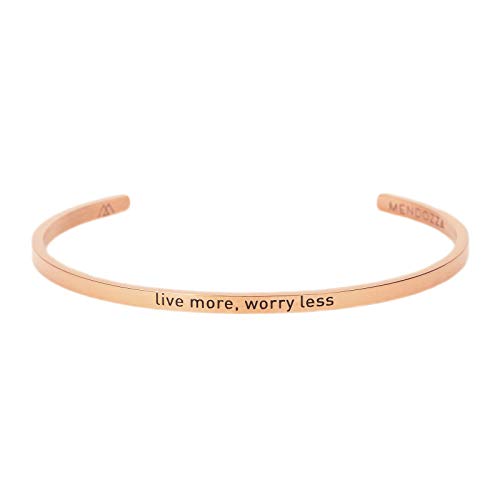 MENDOZZA Armreif Damen Edelstahl Sprucharmreif mit Gravur live more, worry less Größenverstellbar Silber Gold Rosegold (Rosegold, 16) von MENDOZZA