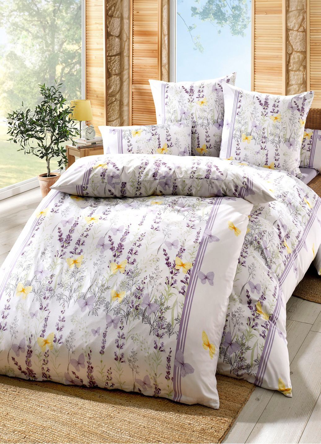 Bettwäsche-Garnitur mit farbenfroher Lavendelwiese, Größe 912 (10-teiliges Sparset), Lila von MESANA