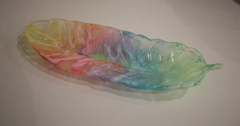 Federschale Regenbogen Pastell Federschale Regenbogen Pastell von MFepoxidWerkstatt