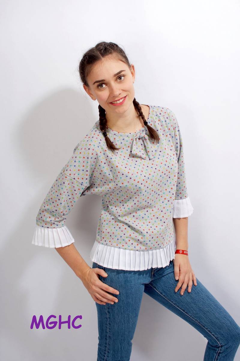 Reduziertes Einzelstück Gr. M Weites Shirt Dodo Rüschen Bunte Punkte Halbarm Bunt von MGHomeCouture