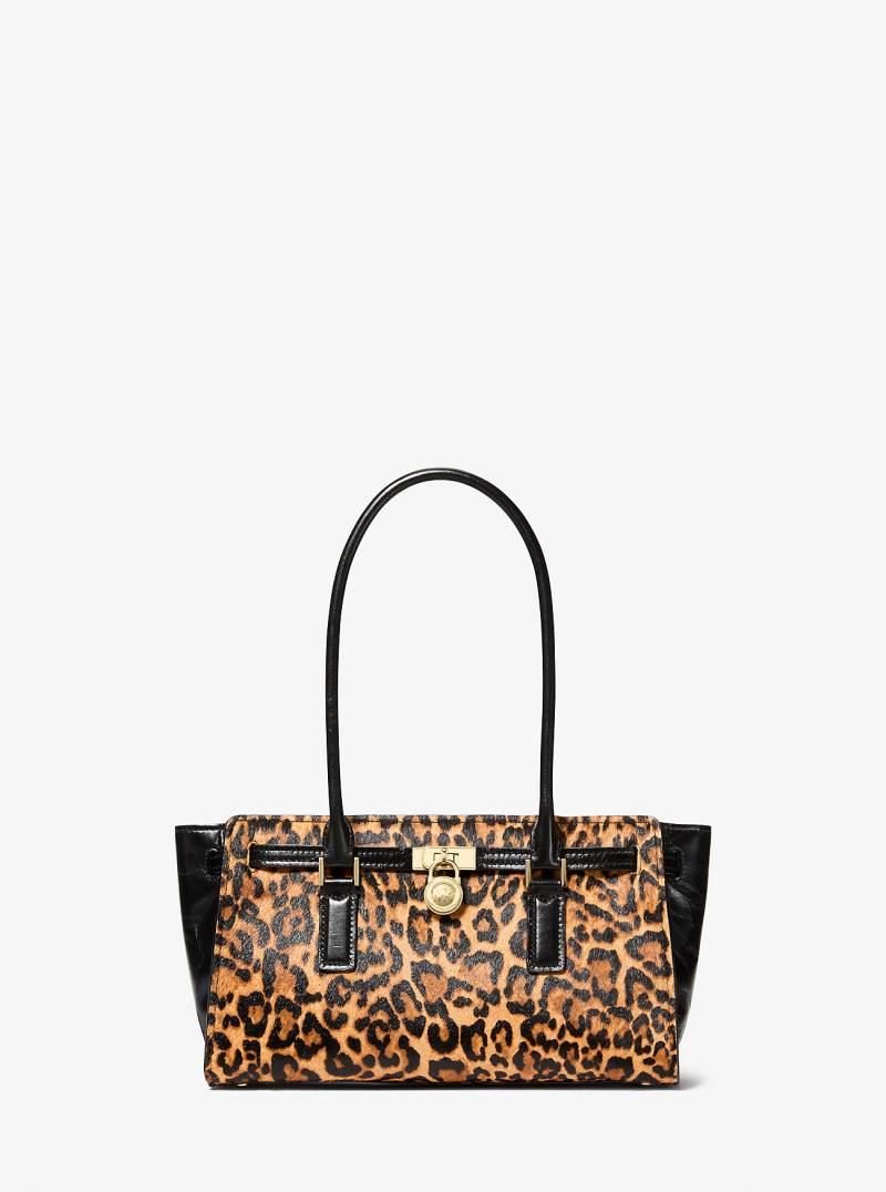 MK Henkeltasche Hamilton Moderne Small Aus Kalbshaar Mit Leopardenmuster - Gelb - Michael Kors von MICHAEL Michael Kors