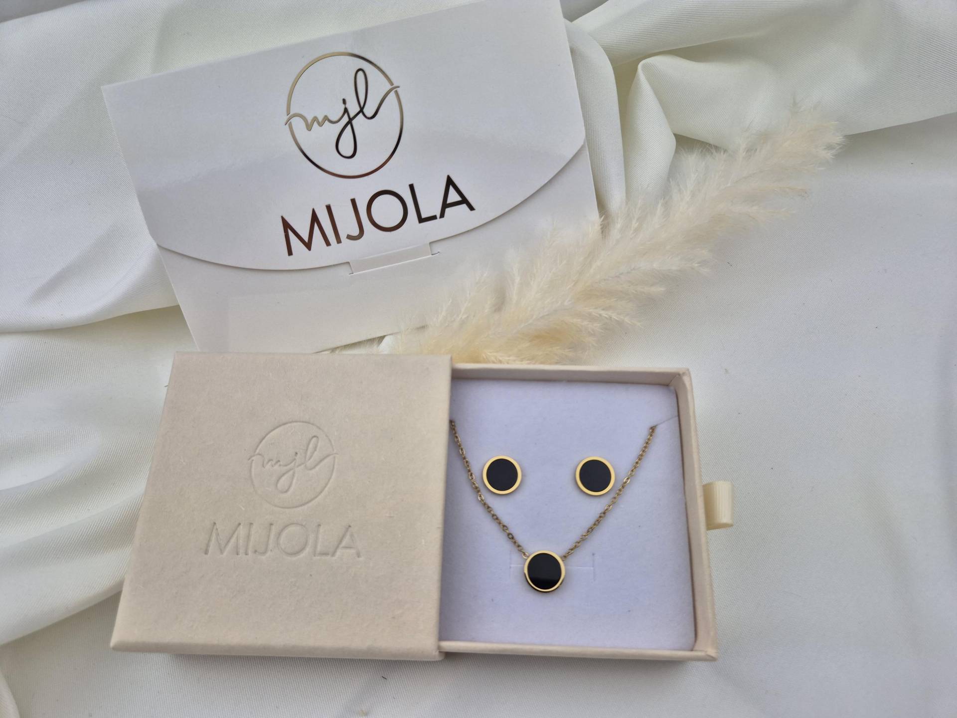 Edles Schmuckset Mit Halskette Und Ohrringen in Gold/Schwarz, Geschenkset von MIJOLAshop