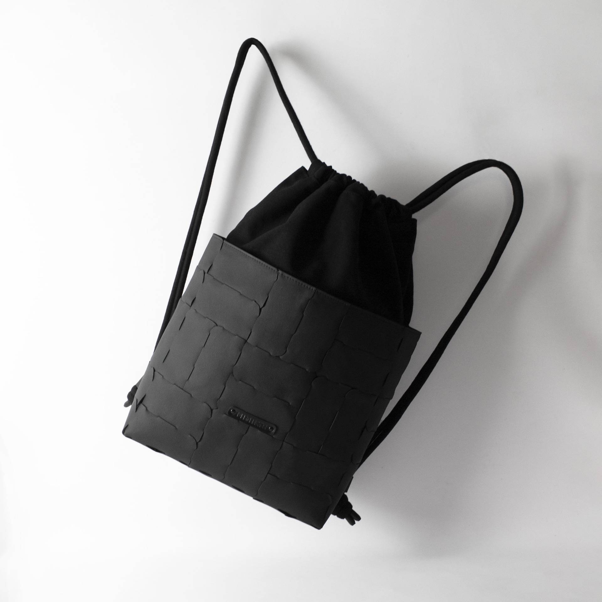 Kordelzug Rucksack Aus Recyceltem Leder, Designer Sporttasche von MIMIKRIDesign
