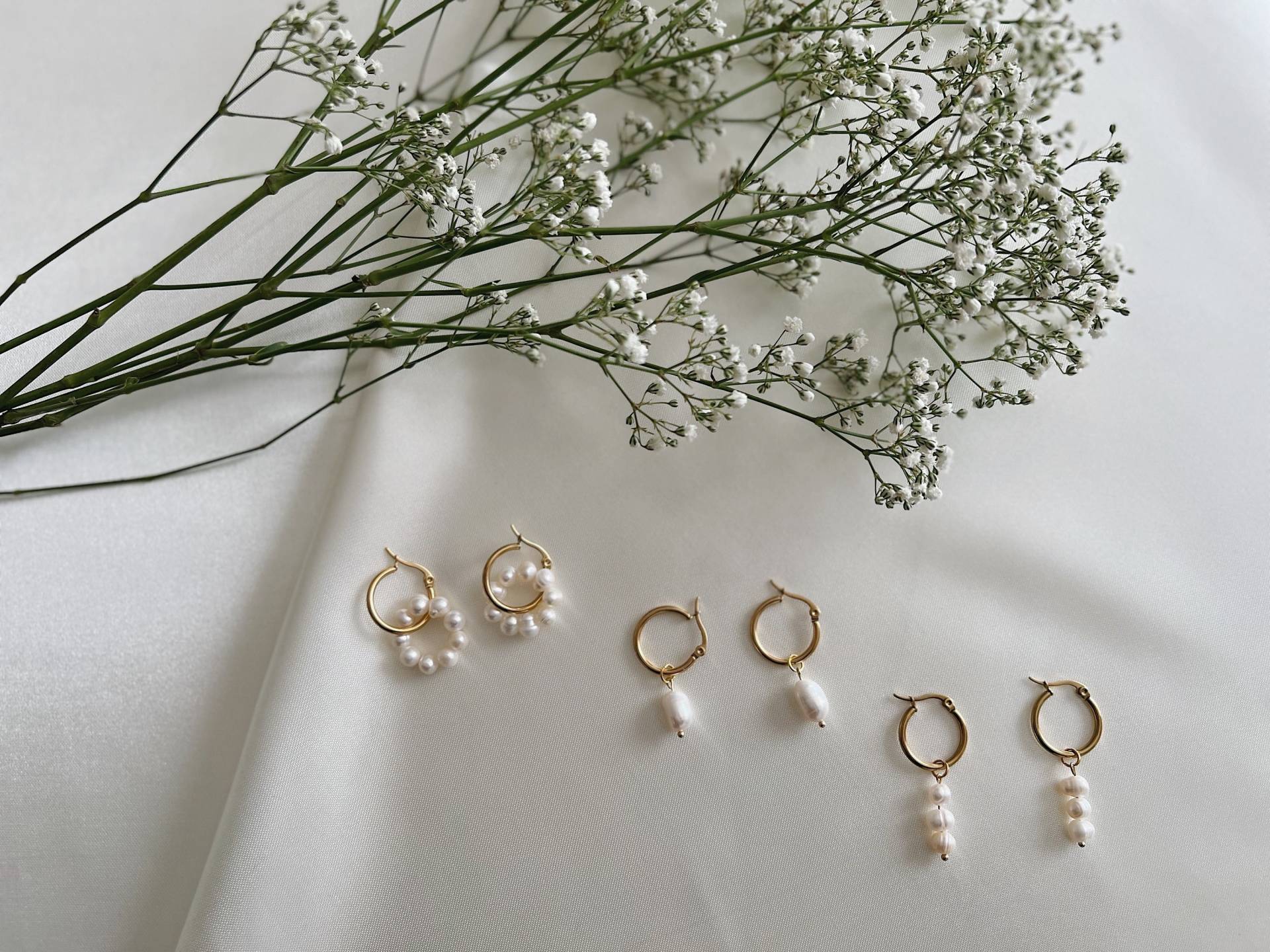 Perlencreolen | Perlenohrring Aus Edelstahl Ohrring Mit Süßwasserperlen Gold O. Silber von MIRAYASUjewellery