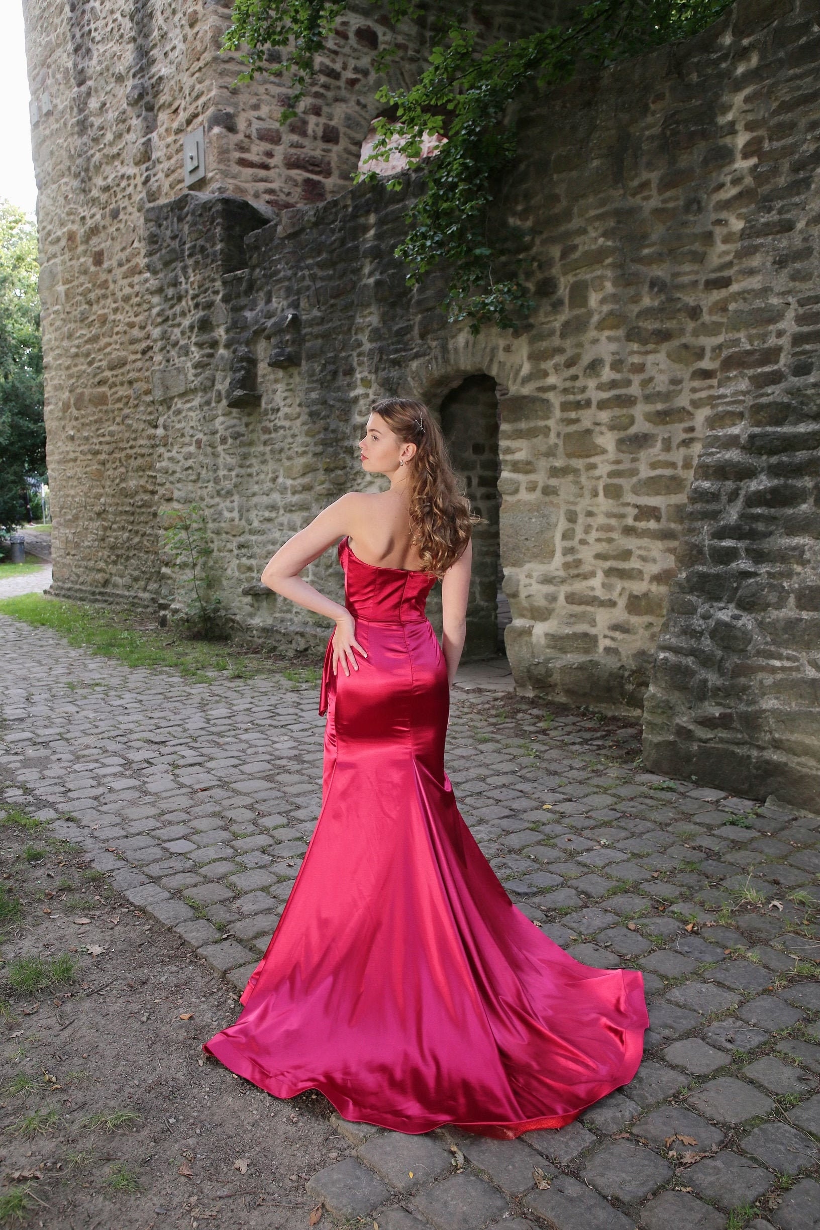 Ruby Red Ruby Red von MIRAvonMEMIA