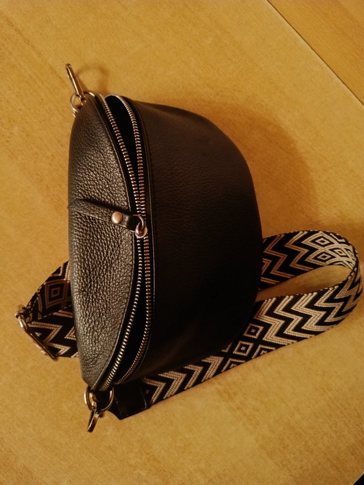 MIRROSI Bauchtasche Damen, Echtleder,Leder, Made in Italy, Umhängetasche, Brusttasche, (Crossbody Bag, gemusterten& verstellbaren Schulterriemen, 2 Größen auswählbar), Crossbody Bag, gemusterten& verstellbaren Schulterriemen von MIRROSI