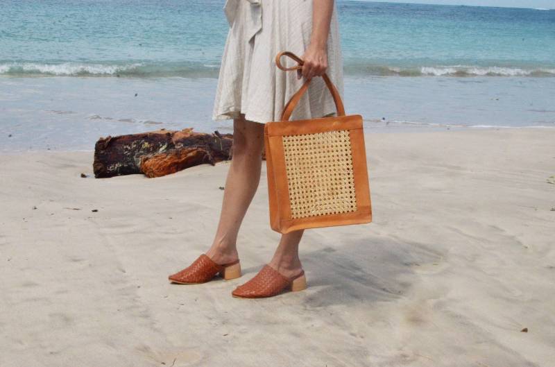 Naima Mesh Einkaufstasche, Korb Tote, Rattan Shopper, Netz Einkaufstasche von MIUCCIASTUDIO