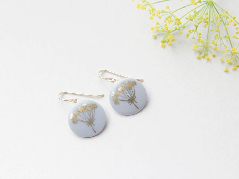 Porzellan-Ohrhänger, Mint, Goldene Wildblume Porzellan-Ohrhänger, Mint, Goldene Wildblume von MIYUporzellanschmuck