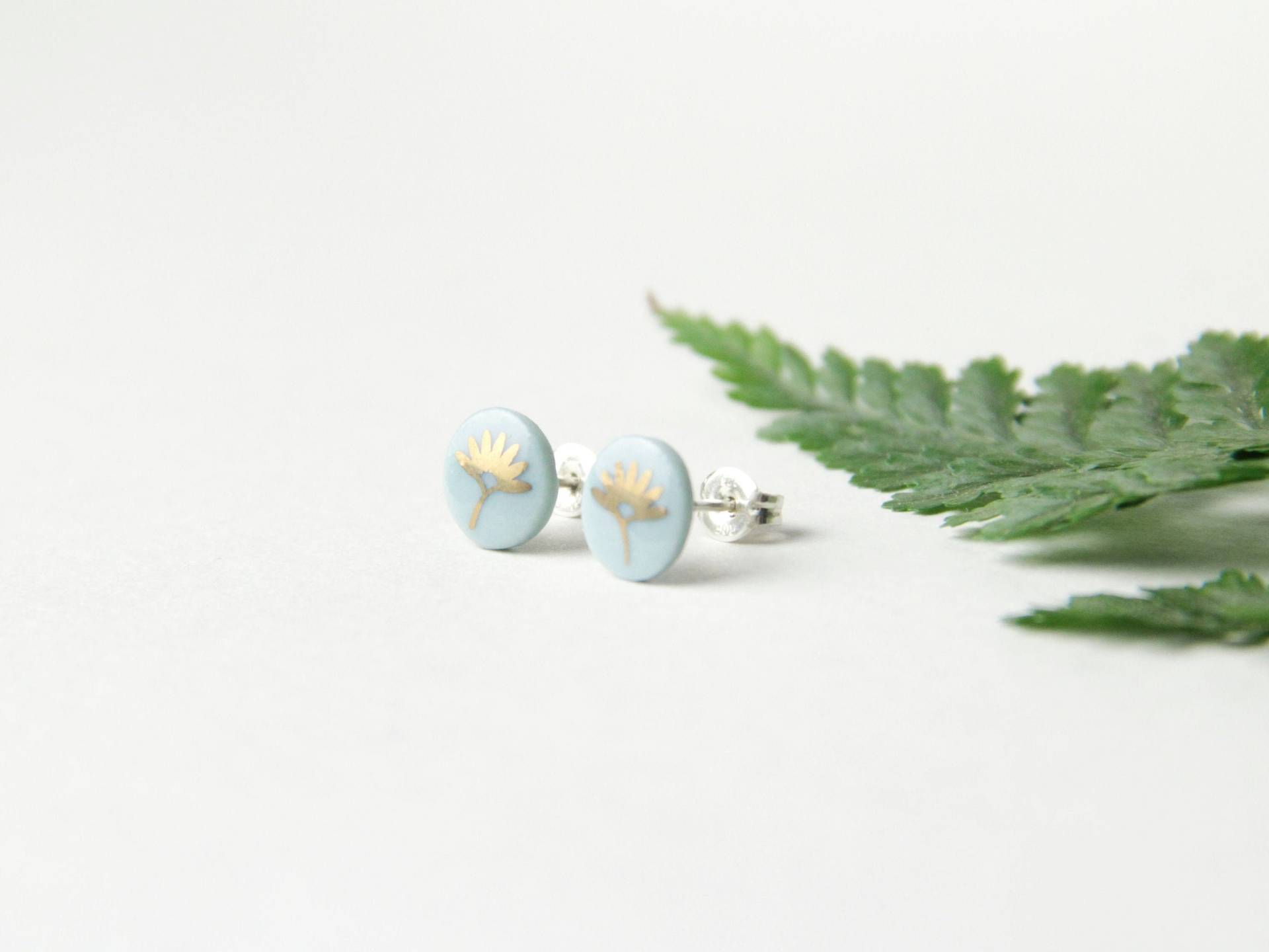 Porzellan Ohrstecker/Blümchen Mint Gold Porzellanohrringe Keramikohrringe Blume Blüte Jade Silber Porzellanschmuck von MIYUporzellanschmuck