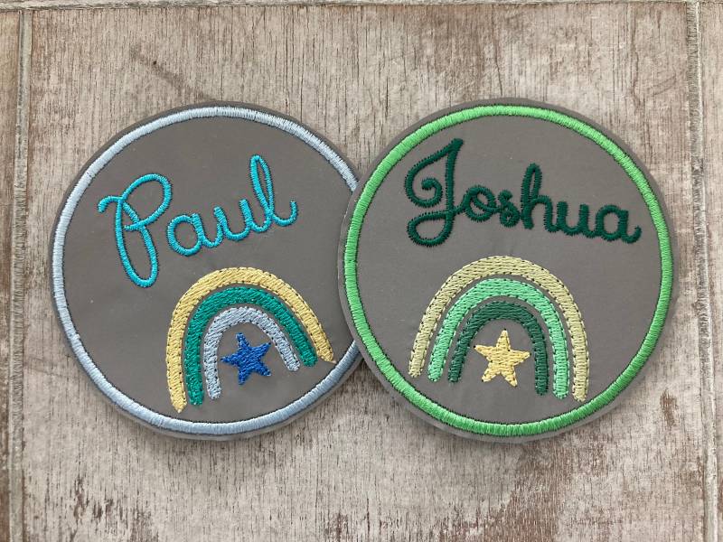 Reflektierender Klett Patch Mit Namen Schulkind 2025 Schulranzen Schultüte Refrektor Adventskalender von MImMIDesigns