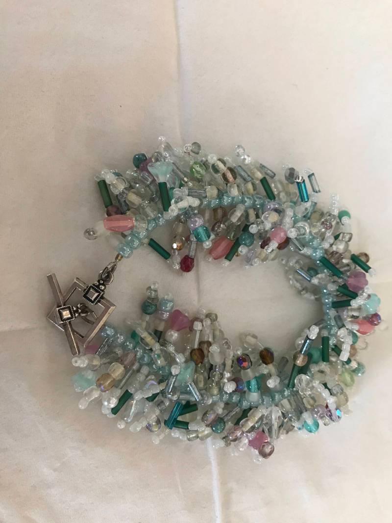 Spaß Armband Mit Verschiedenen Arten Von Perlen von MJKCrafts