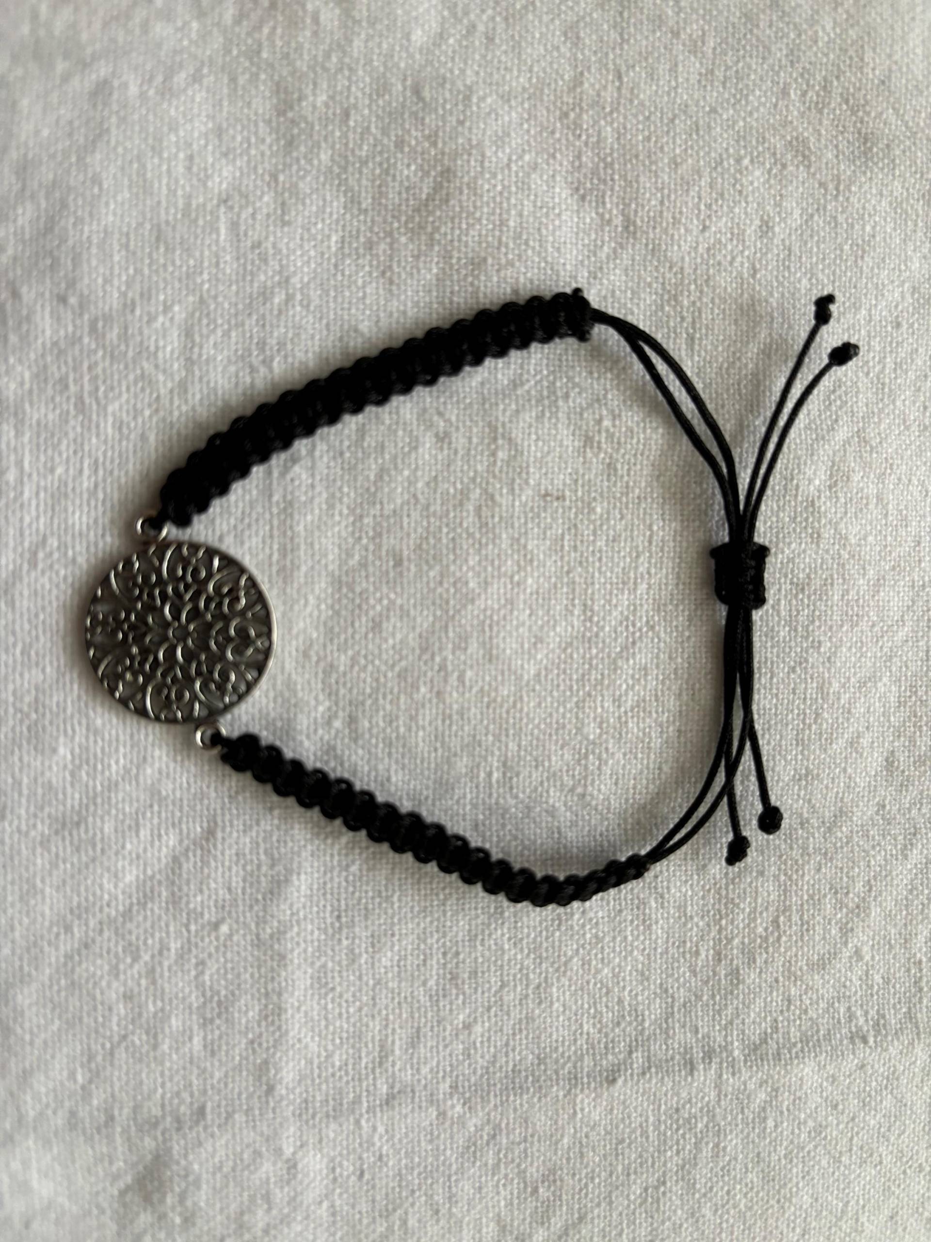 Makramee Armband von MJKreativwelt