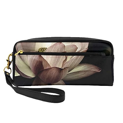 Kosmetiktasche mit Vögeln im Park an einem verschneiten Tag, Reise-Make-up-Tasche, Federmäppchen, Leder, tragbar, Kosmetiktasche, Kulturbeutel für Damen und Mädchen, Lotusblüten, Rosa, Einheitsgröße von MKNAZ