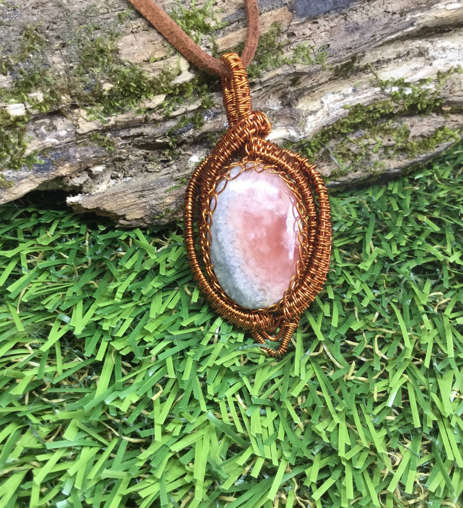 Rhodochrosit Draht Gewickelt Anhänger, Natürlicher Halskette, Unisex Anhänger von MKcreationsCrafts