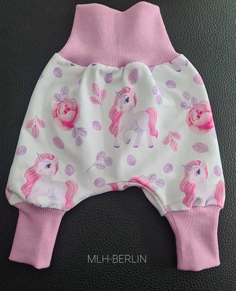 Pumphose Baby, Sommersweat, Einhorn, Verschiedene Größen Pumphose Baby, Sommersweat, Einhorn, Verschiedene Größen von MLHBerlin