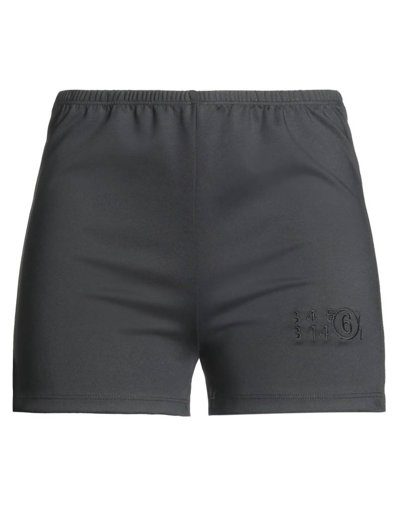 MM6 MAISON MARGIELA Shorts & Bermudashorts Damen Schwarz von MM6 MAISON MARGIELA