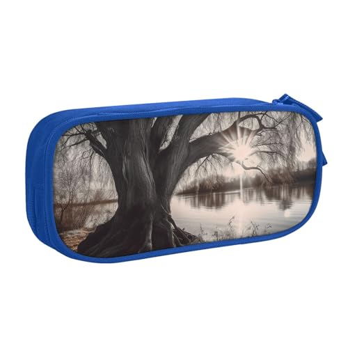 Old Tree by Lake Federmäppchen, Reißverschluss Glatt Federmäppchen, Tragbares Federmäppchen Große Schule Schreibwaren Aufbewahrungstasche Make-up Tasche, blau, Einheitsgröße, Kosmetikkoffer Old Tree by Lake Federmäppchen, Reißverschluss Glatt Federmäppchen, Tragbares Federmäppchen Große Schule Schreibwaren Aufbewahrungstasche Make-up Tasche, blau, Einheitsgröße, Kosmetikkoffer von MMSJSBVY