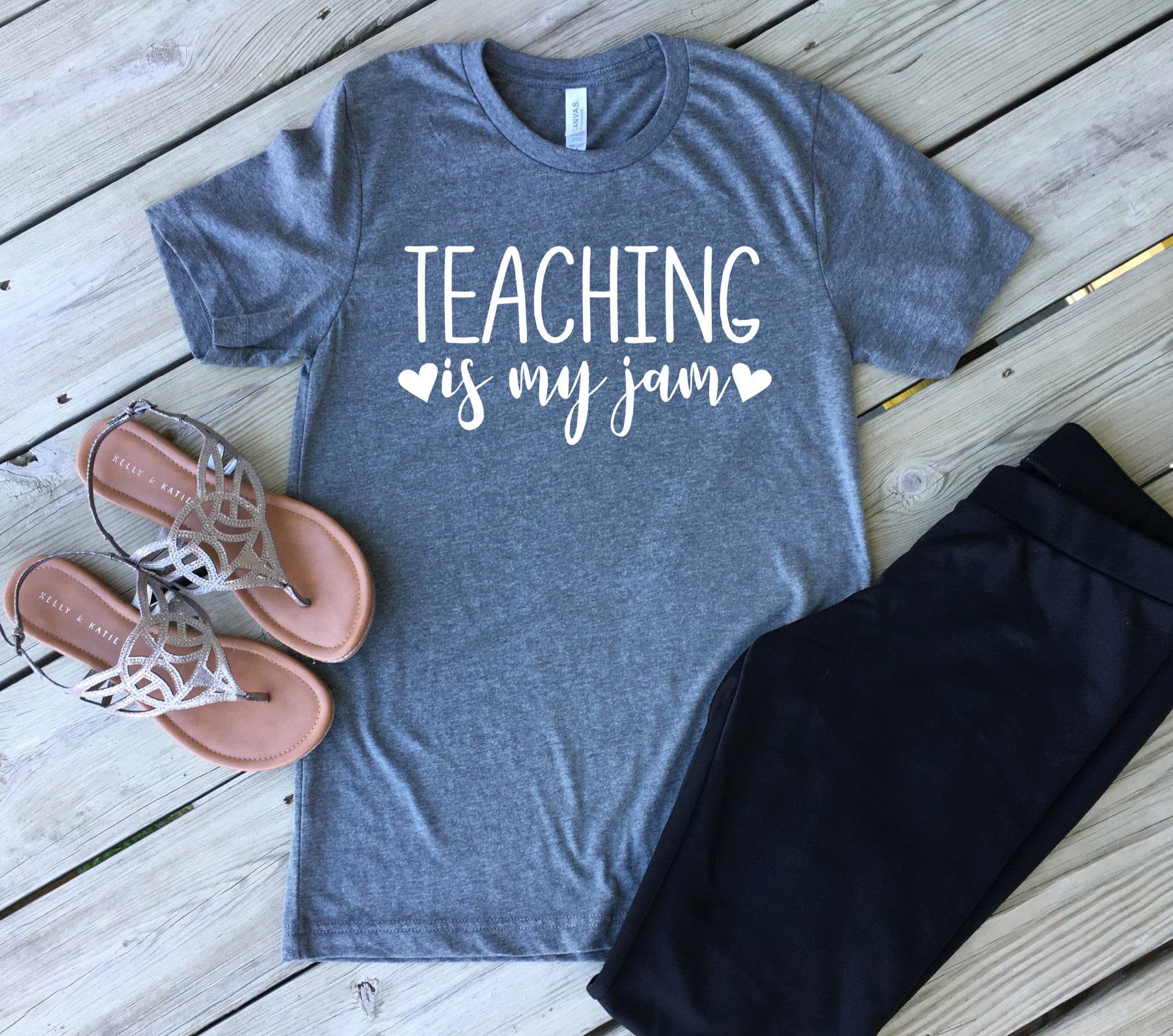 Lehre Ist Meine Jam Shirt/Bella Canvas T-Shirt Unisex Größe Lehrer Benutzerdefinierte Farben Lehre Ist Meine Jam Shirt/Bella Canvas T-Shirt Unisex Größe Lehrer Benutzerdefinierte Farben von MMZdesign