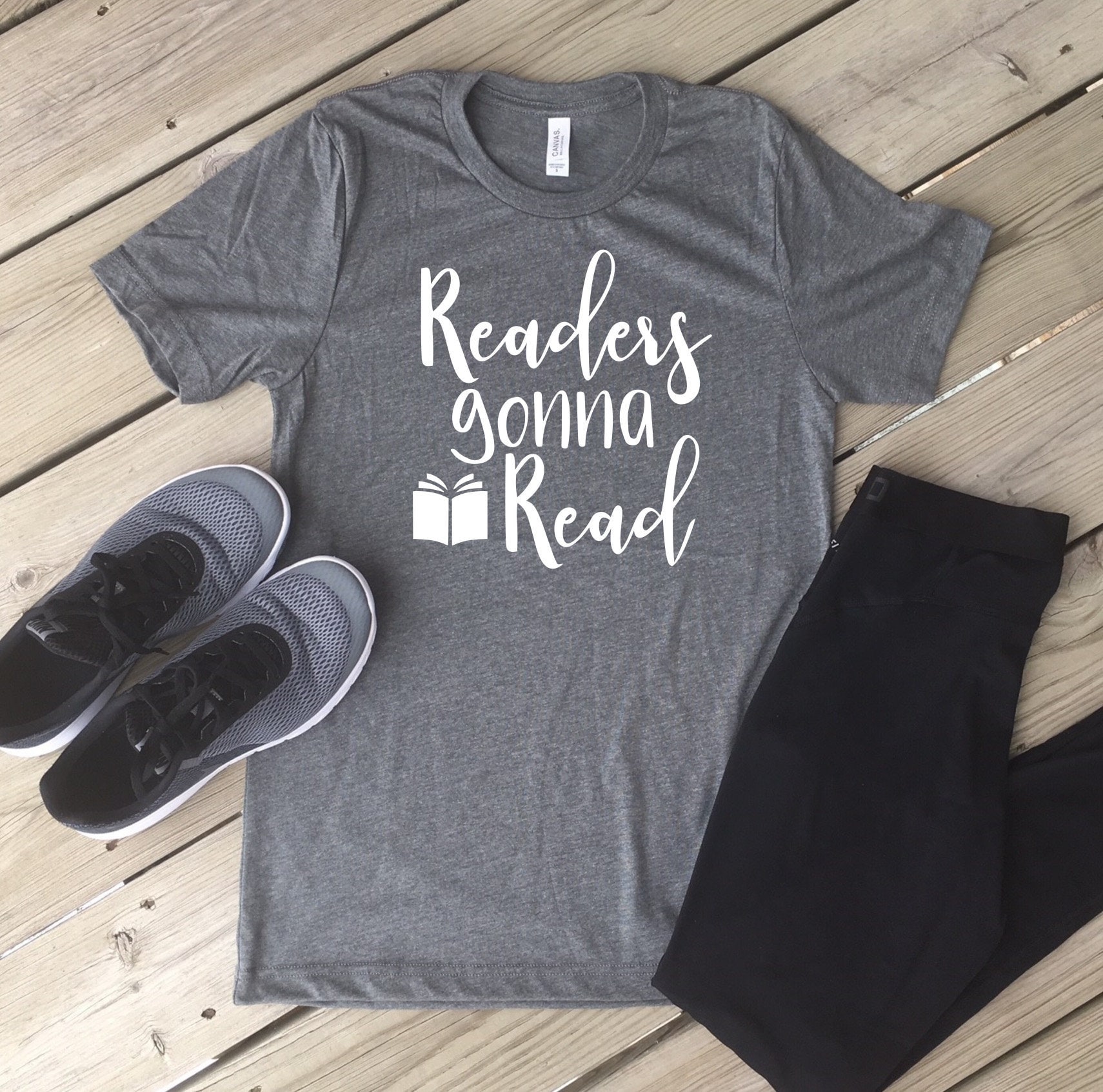 Leser Werden Lesen Shirt/Bella Canvas T-Shirt Unisex Größe Lehrer Benutzerdefinierte Farben Leser Werden Lesen Shirt/Bella Canvas T-Shirt Unisex Größe Lehrer Benutzerdefinierte Farben von MMZdesign