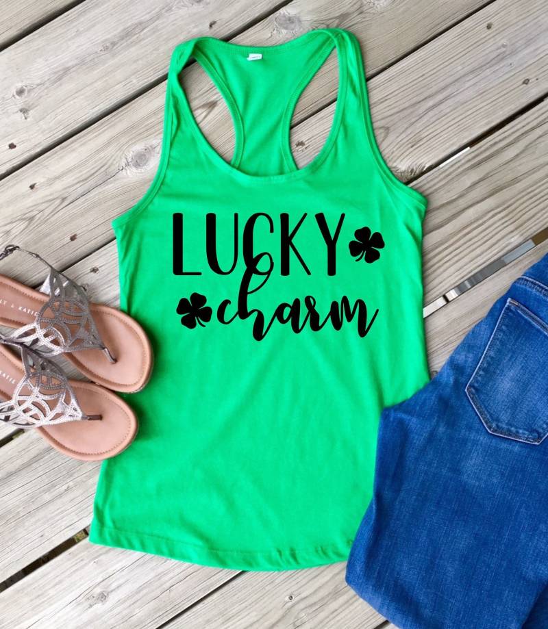 Lucky Charm Next Level Racerback Tank Top/Womens St. Patricks Day Green Lucky Charm Next Level Racerback Tank Top/Womens St. Patricks Day Green von MMZdesign