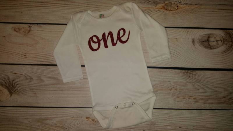 Baby/Mädchen Weihnachten Einen Geburtstag Body, Glitter Rot Und Weiß Ein Urlaub Outfit von MMsBling