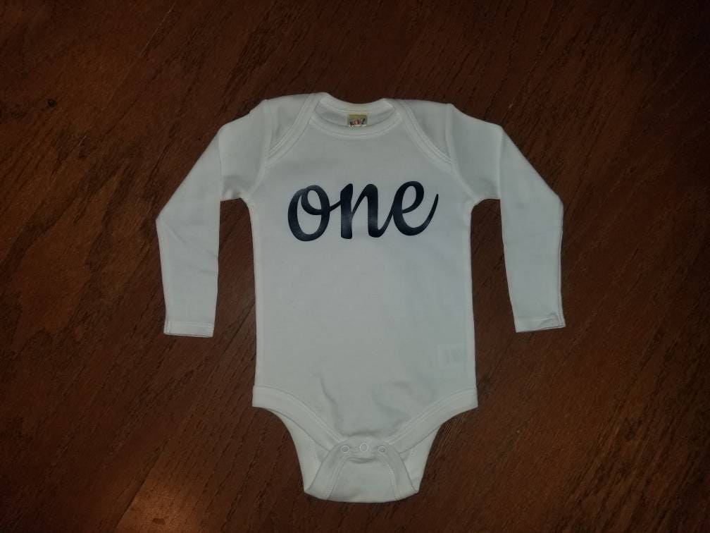 Baby Navy Ein Body, 1. Geburtstag "Ein" Outfit, Marine Blau Ersten Boy Baby Navy Ein Body, 1. Geburtstag "Ein" Outfit, Marine Blau Ersten Boy von MMsBling