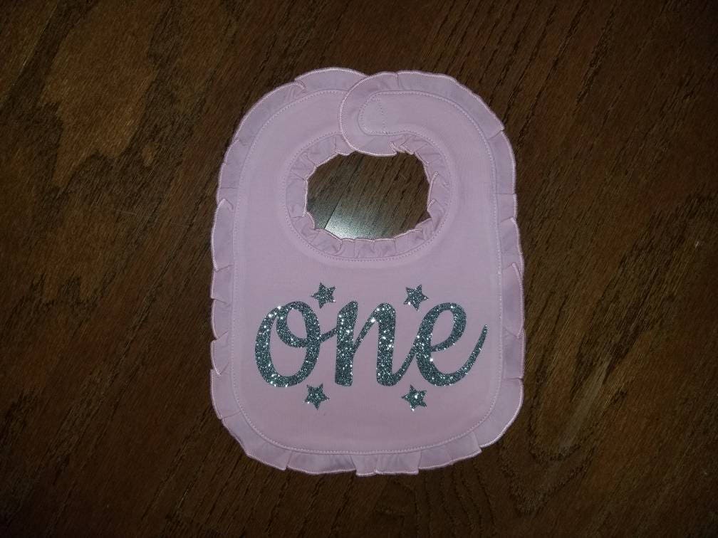 Premuim Ersten Geburtstag Lätzchen, Rosa Und Silber Glitter Ein 1. "Ein" Outfit, Twinkle Little Star Premuim Ersten Geburtstag Lätzchen, Rosa Und Silber Glitter Ein 1. "Ein" Outfit, Twinkle Little Star von MMsBling