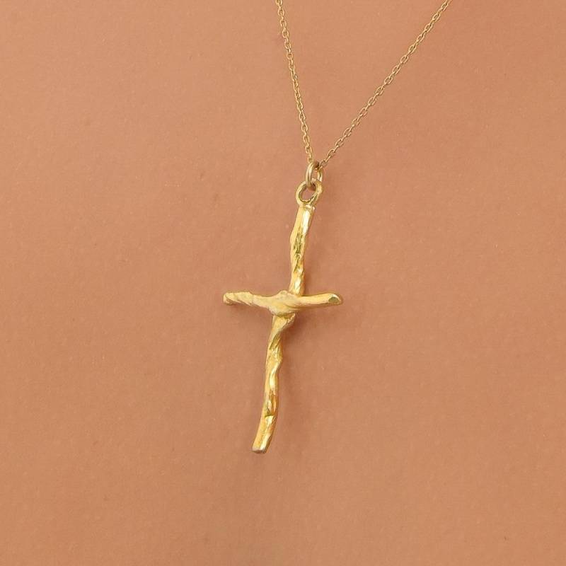 Einzigartige Halskette Mit Großem Kreuzanhänger Aus Echtem Olivenbaumzweig, 14 Karat Gold Auf Sterlingsilber von MNJRealFlowerJewelry