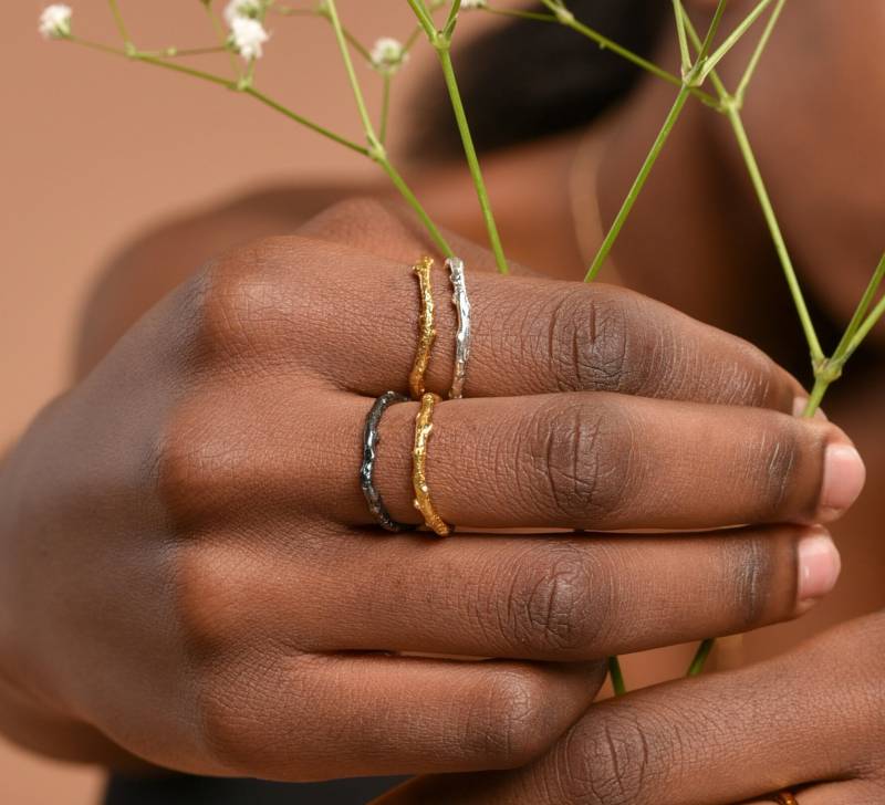 Zweifarbiger Zweig Olivenzweig Ring, in Sterling Silber 925 von MNJRealFlowerJewelry