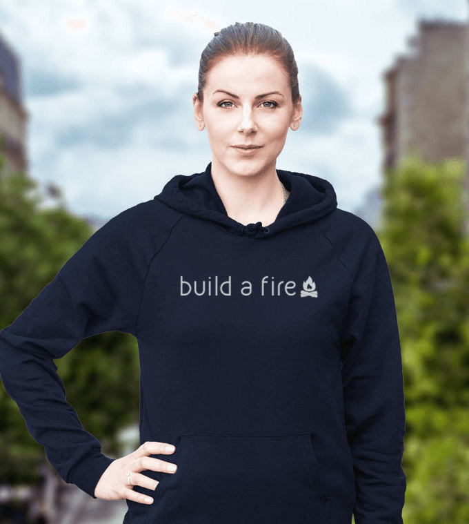 Bauen Sie Ein Feuer - Herren Und Damen T-Shirt, Aufruf Zum Handeln Erhalten Außen, Kurzen Langen Ärmeln T-Shirt Bauen Sie Ein Feuer - Herren Und Damen T-Shirt, Aufruf Zum Handeln Erhalten Außen, Kurzen Langen Ärmeln T-Shirt von MNTNWILD